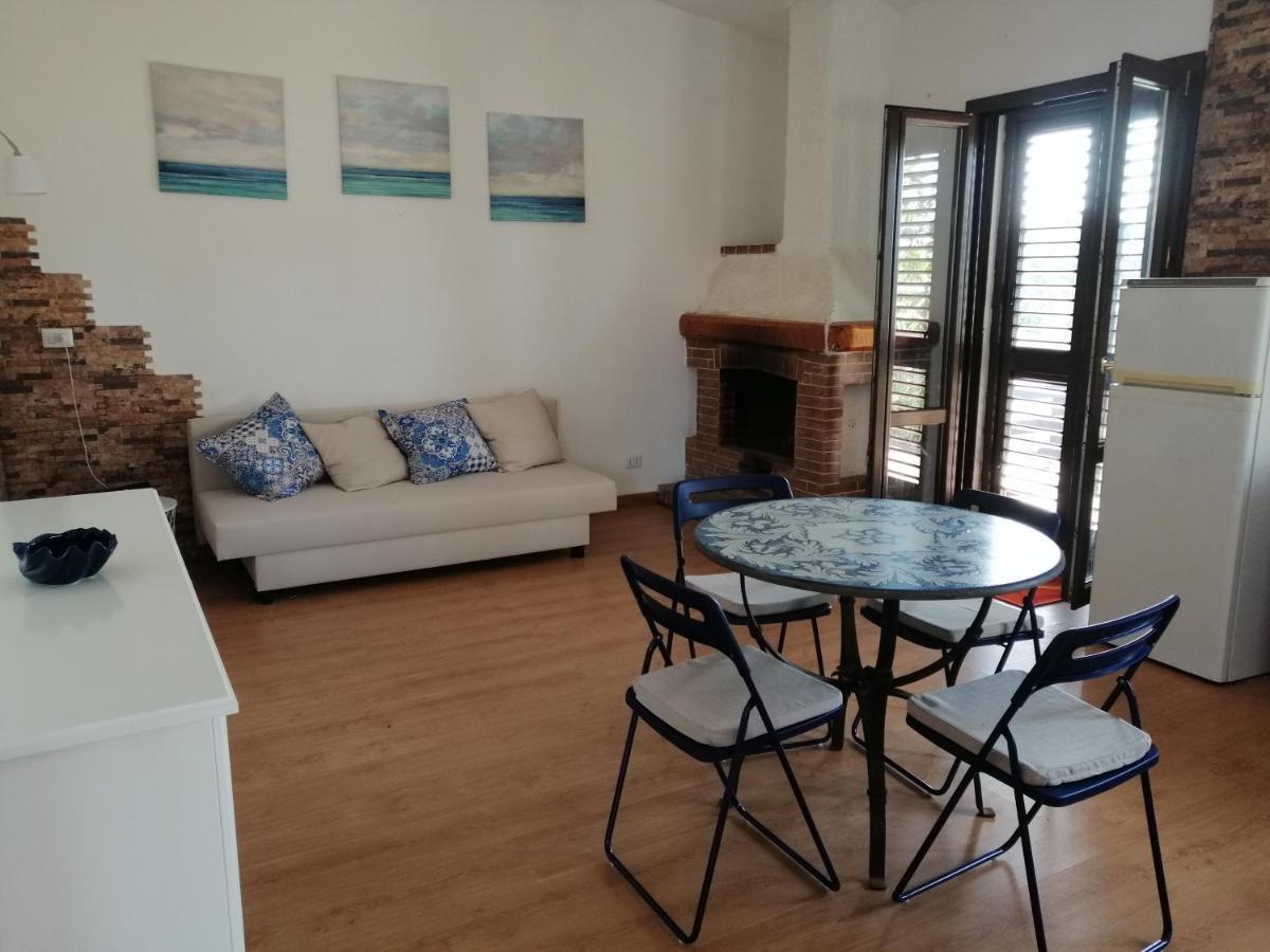 Appartamentino In Villa A 2 Passi Dal Mare Fontane Bianche Exterior foto