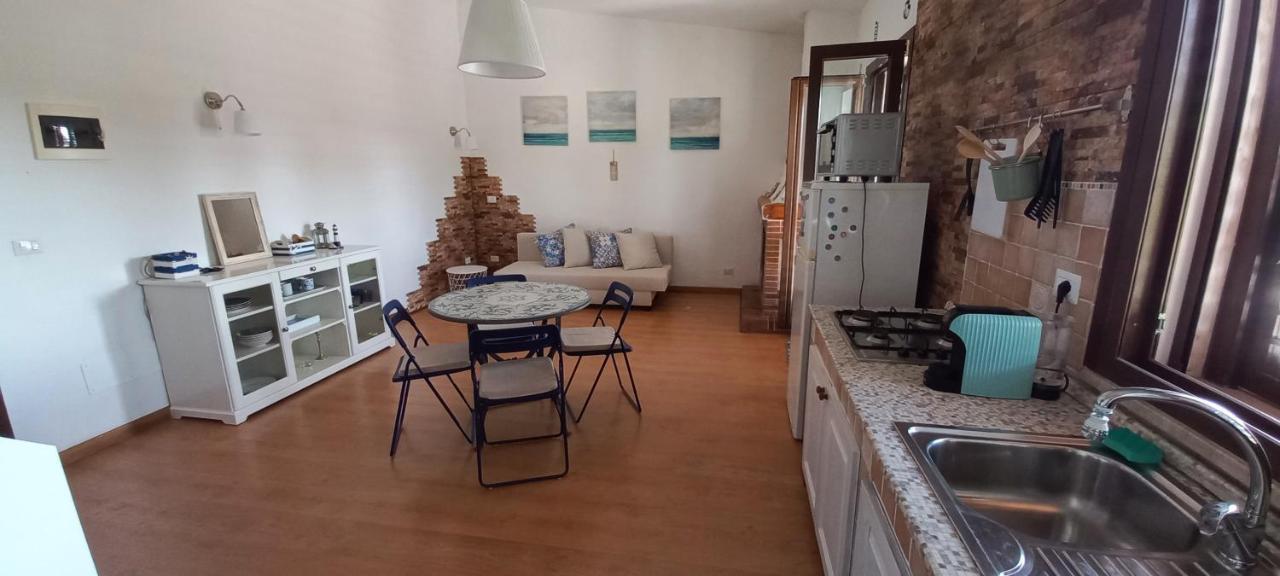 Appartamentino In Villa A 2 Passi Dal Mare Fontane Bianche Exterior foto