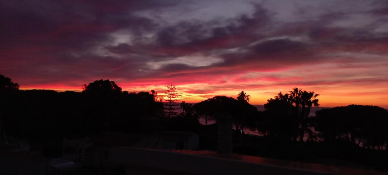 Appartamentino In Villa A 2 Passi Dal Mare Fontane Bianche Exterior foto