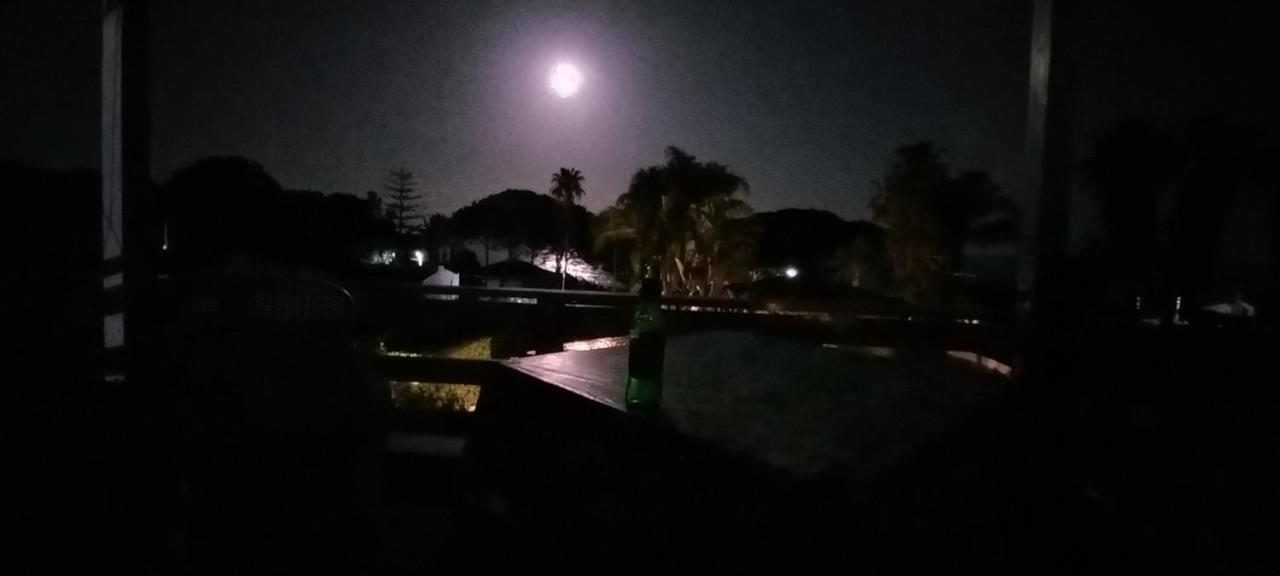Appartamentino In Villa A 2 Passi Dal Mare Fontane Bianche Exterior foto